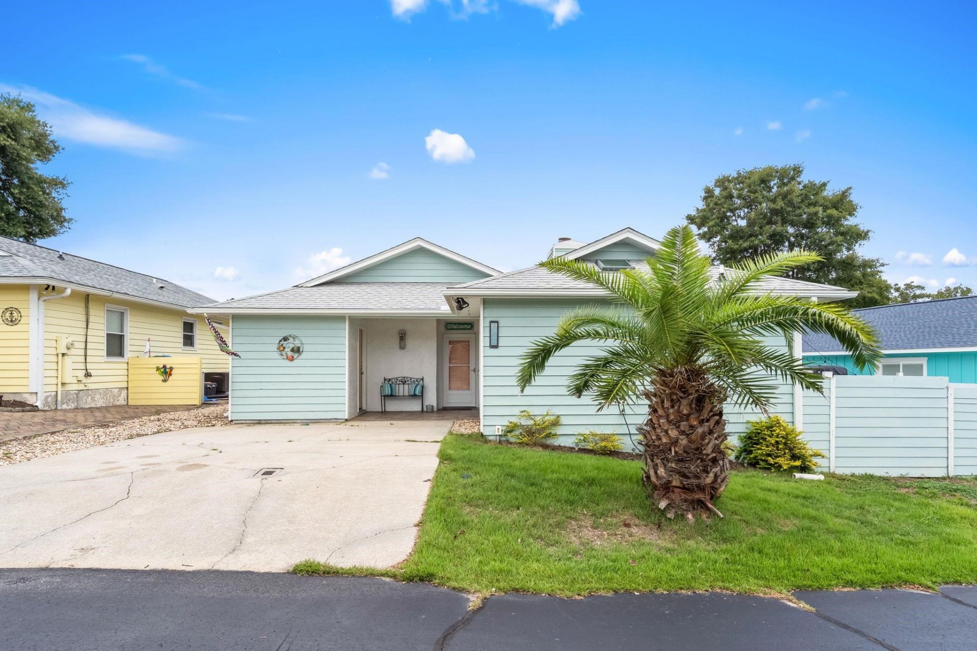 728 Sweetgum Ln. Photo 2