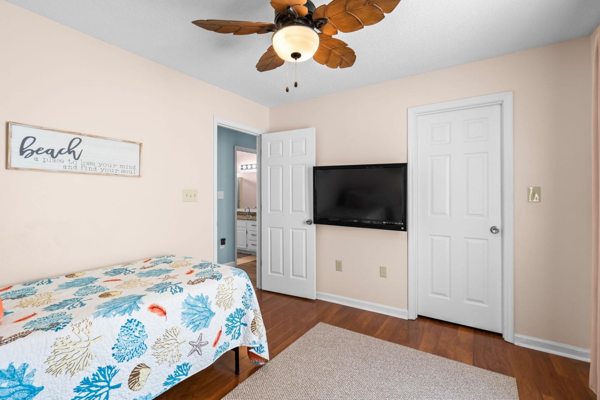 728 Sweetgum Ln. Photo 43