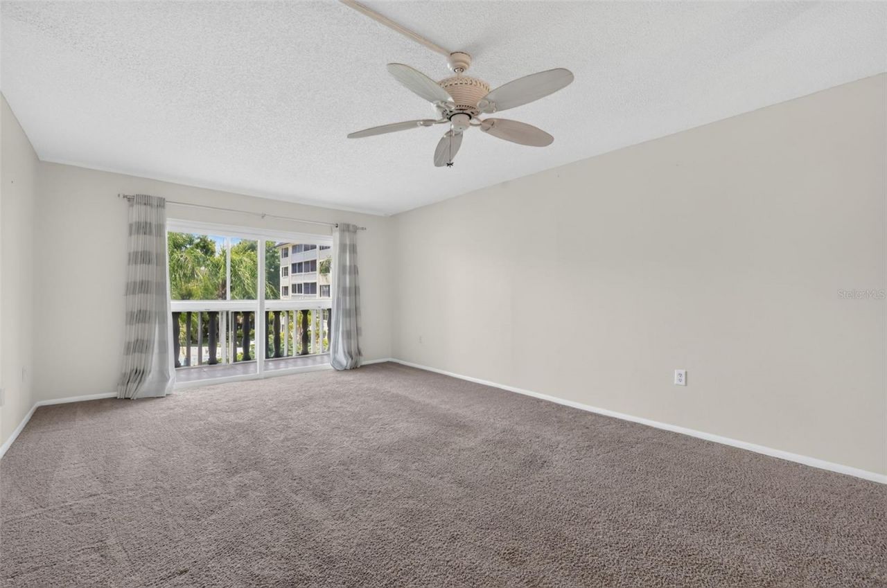 101 N Grandview Street , Unit 203, Mount Dora, FL 32757 Photo