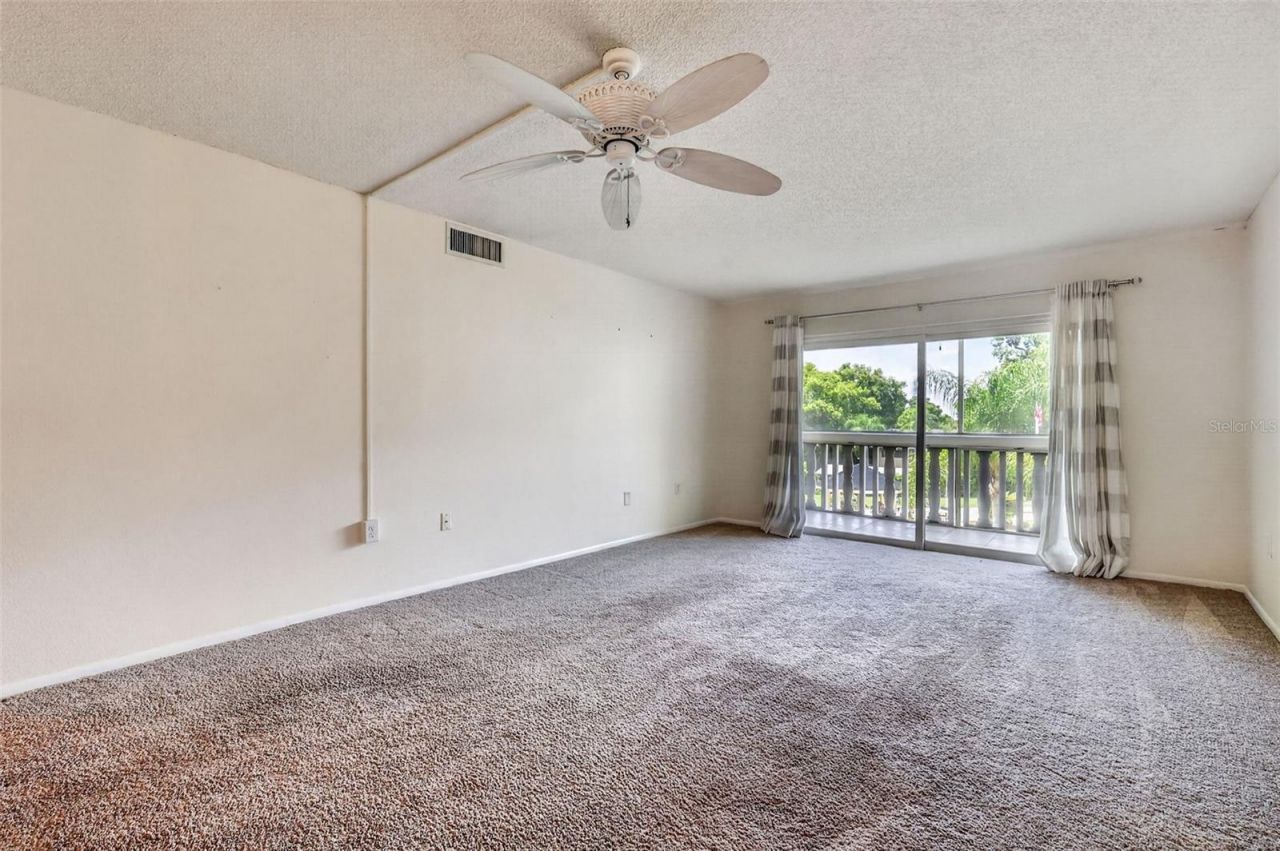 101 N Grandview Street , Unit 203, Mount Dora, FL 32757 Photo