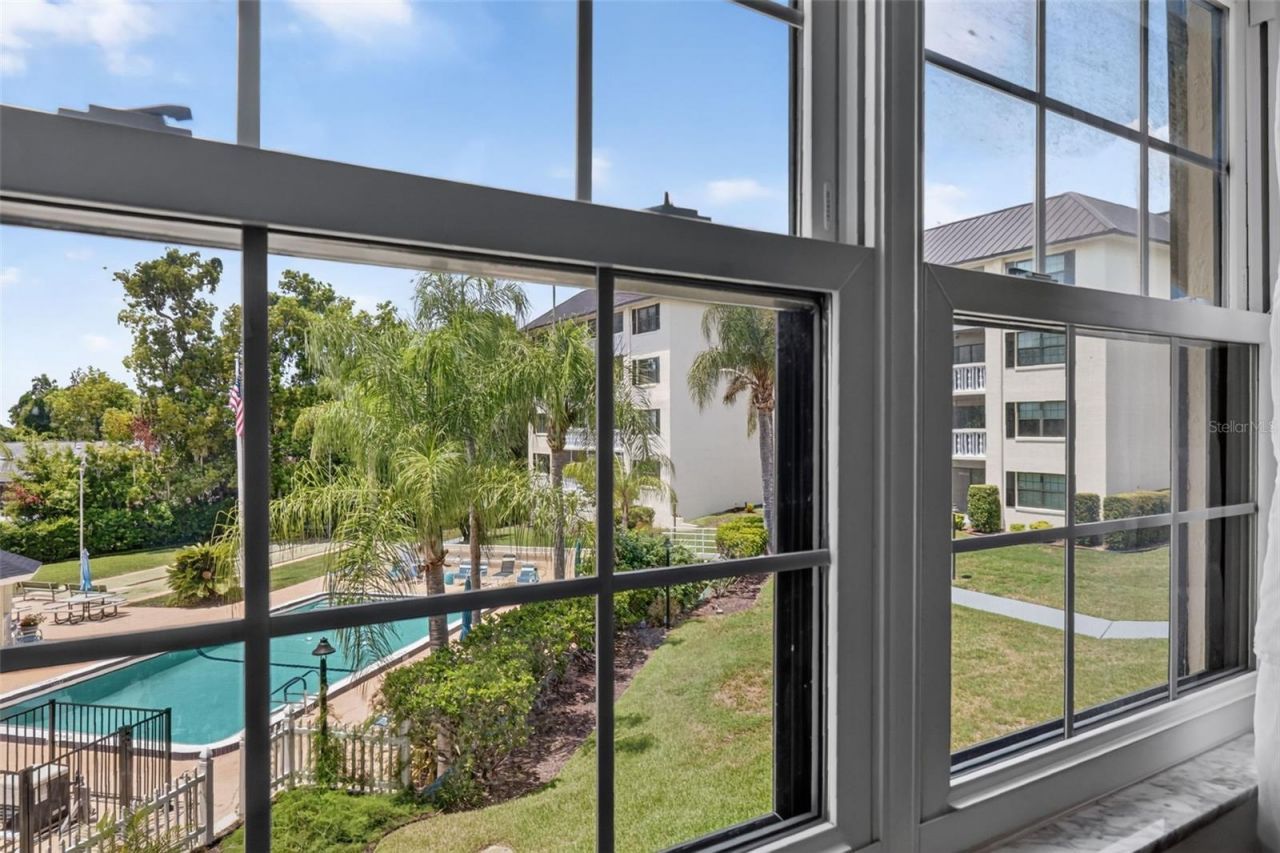 101 N Grandview Street , Unit 203, Mount Dora, FL 32757 Photo