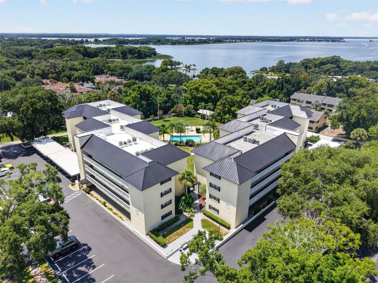 101 N Grandview Street , Unit 203, Mount Dora, FL 32757 Photo