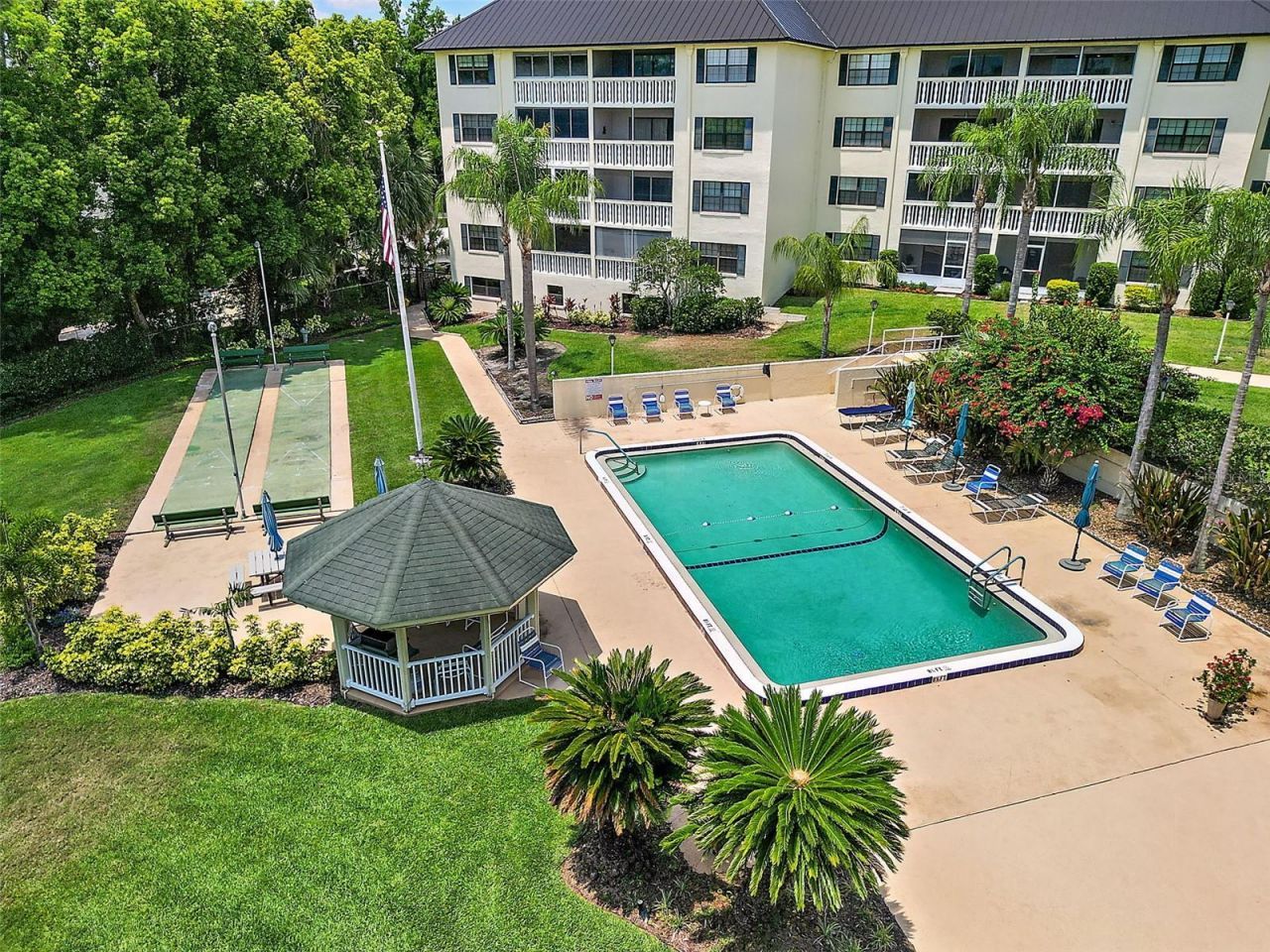 101 N Grandview Street , Unit 203, Mount Dora, FL 32757 Photo