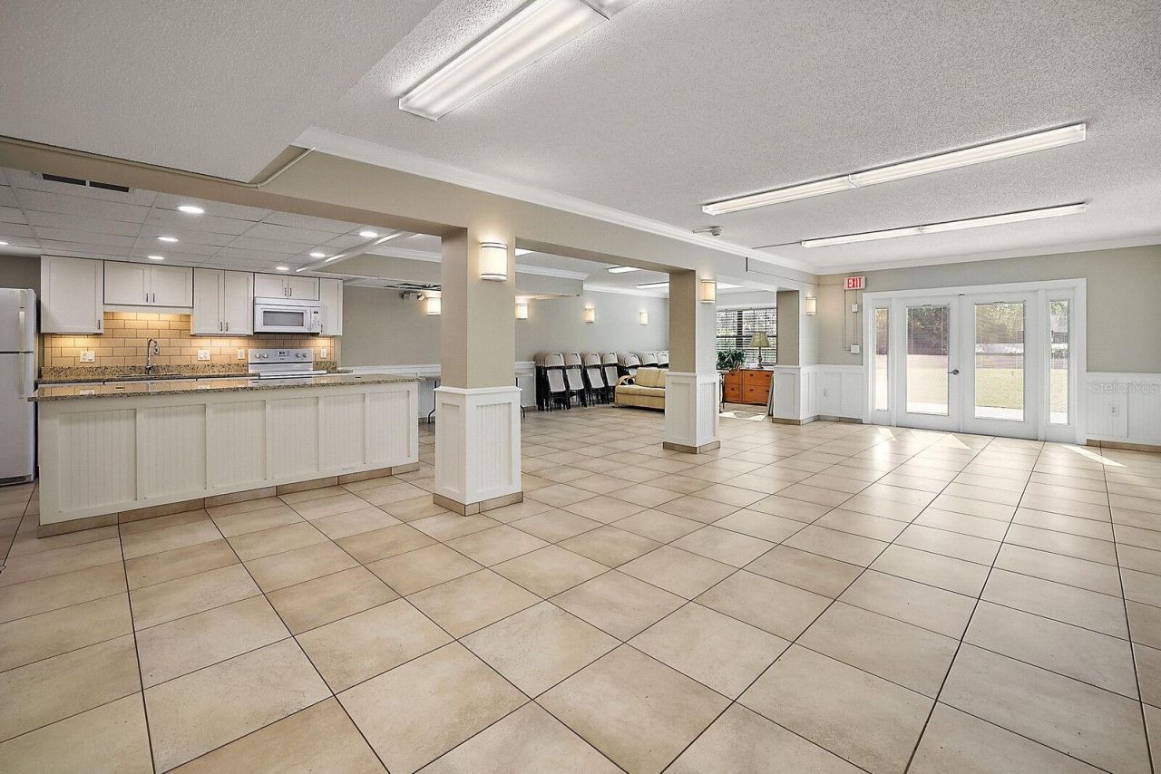 101 N Grandview Street , Unit 203, Mount Dora, FL 32757 Photo
