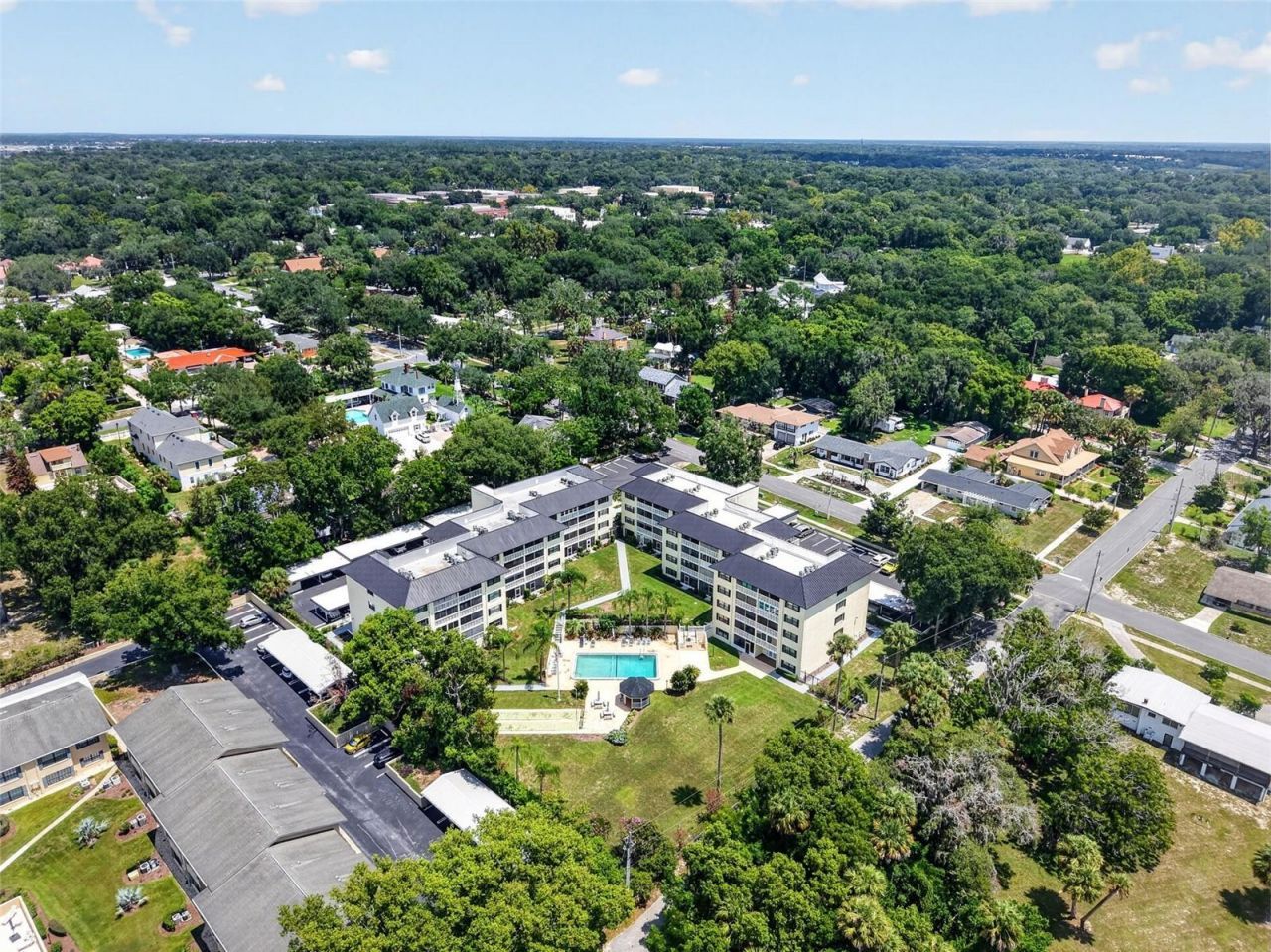 101 N Grandview Street , Unit 203, Mount Dora, FL 32757 Photo