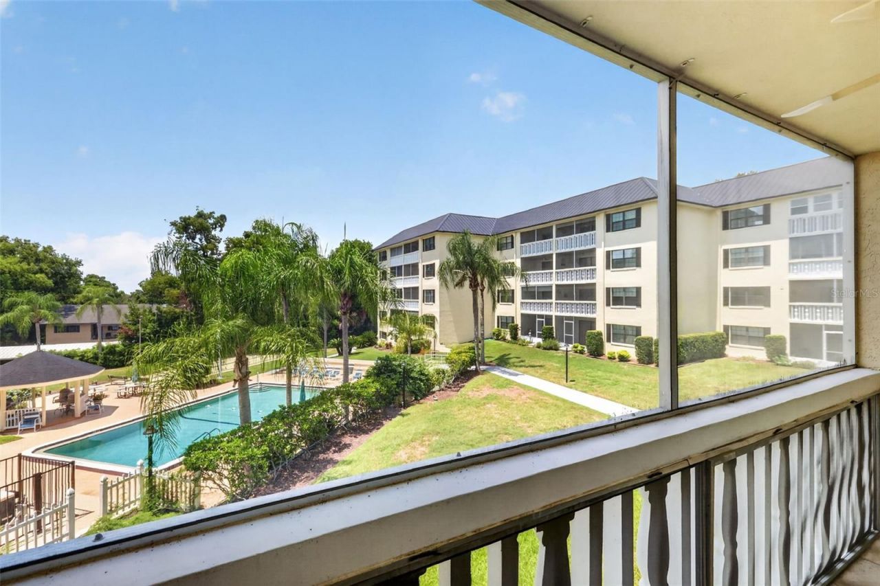 101 N Grandview Street , Unit 203, Mount Dora, FL 32757 Photo