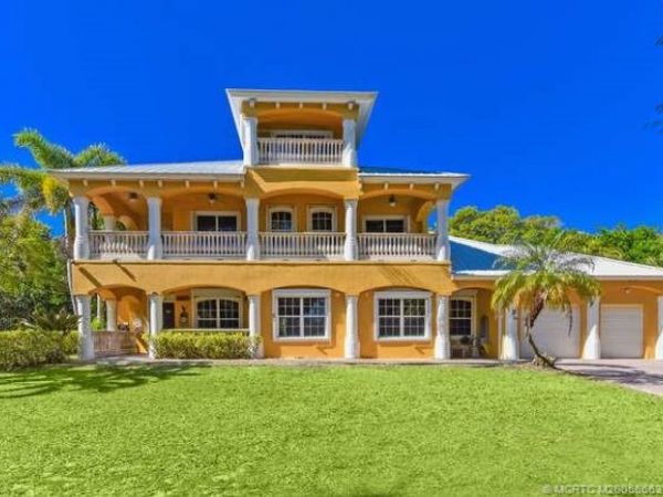 8053 S Indian River Drive, Fort Pierce, FL 34982