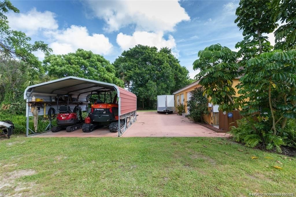 8053 S Indian River Drive, Fort Pierce, FL 34982 Photo
