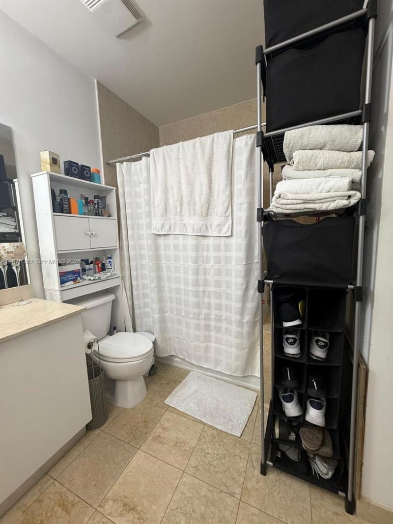 2100 Van Buren St, Unit 216, Hollywood, FL 33020 Photo