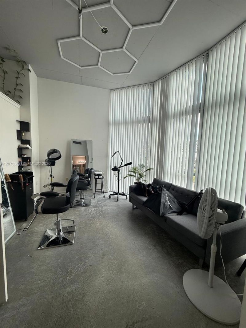 2100 Van Buren St, Unit 216, Hollywood, FL 33020 Photo