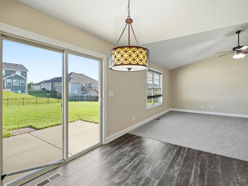 330 Deep Woods Court, Carlisle, OH 45005 Photo 17