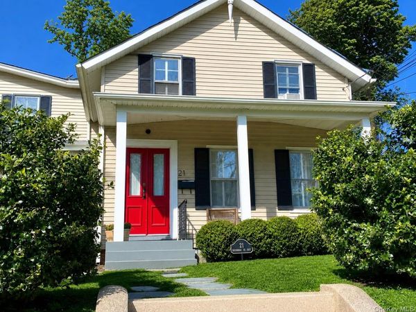 21 Mechanic Street , Huntington, NY 11743