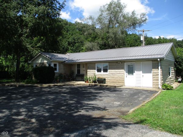 2576 Old State Road 37 Road S, Martinsville, IN 46151