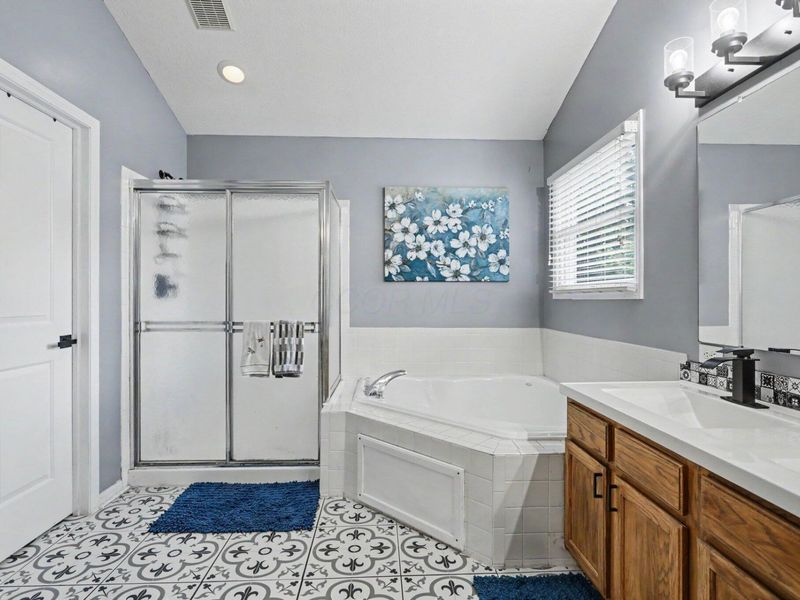 6891 Olga Court, Westerville, OH 43082 Photo 18