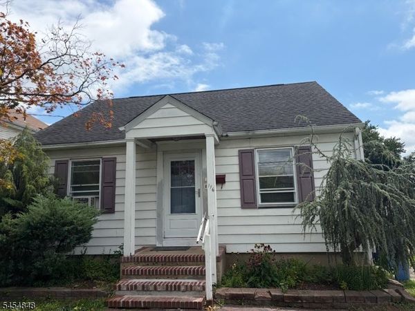 116 Giles Ave, Middlesex, NJ 08846