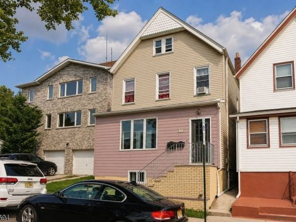 100 Maple St, Kearny, NJ 07032