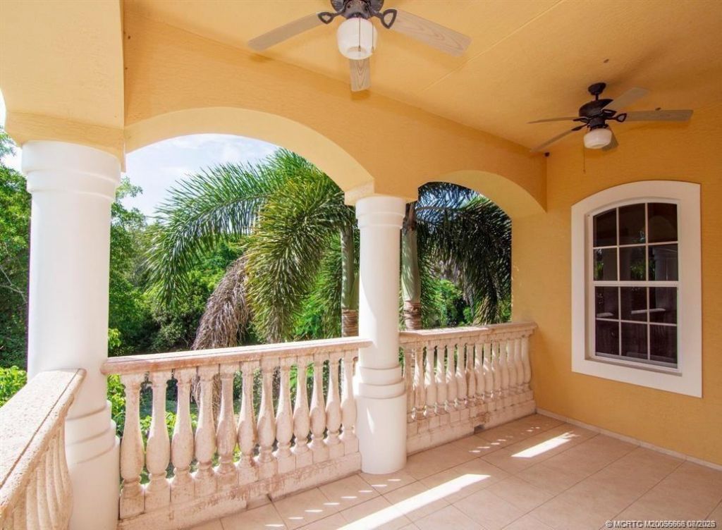 8073 S Indian River Drive, Fort Pierce, FL 34982 Photo