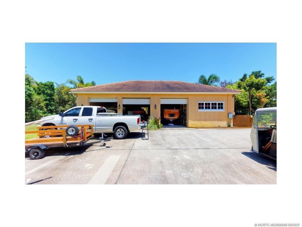 8073 S Indian River Drive, Fort Pierce, FL 34982 Photo