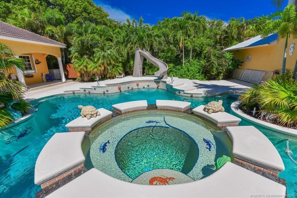 8073 S Indian River Drive, Fort Pierce, FL 34982 Photo