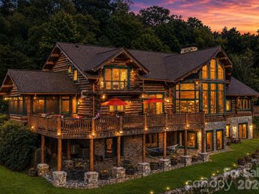 135 Potato Branch Road, Leicester, NC 28748