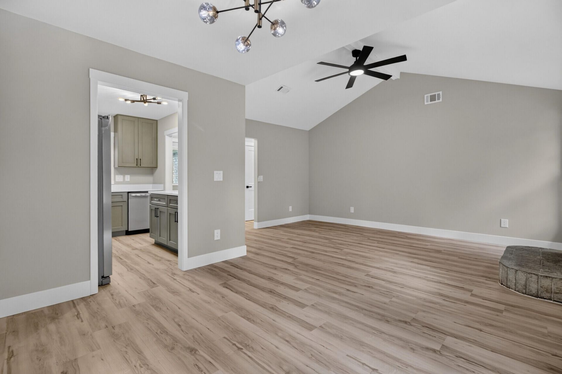 118 Highland Avenue Photo 11