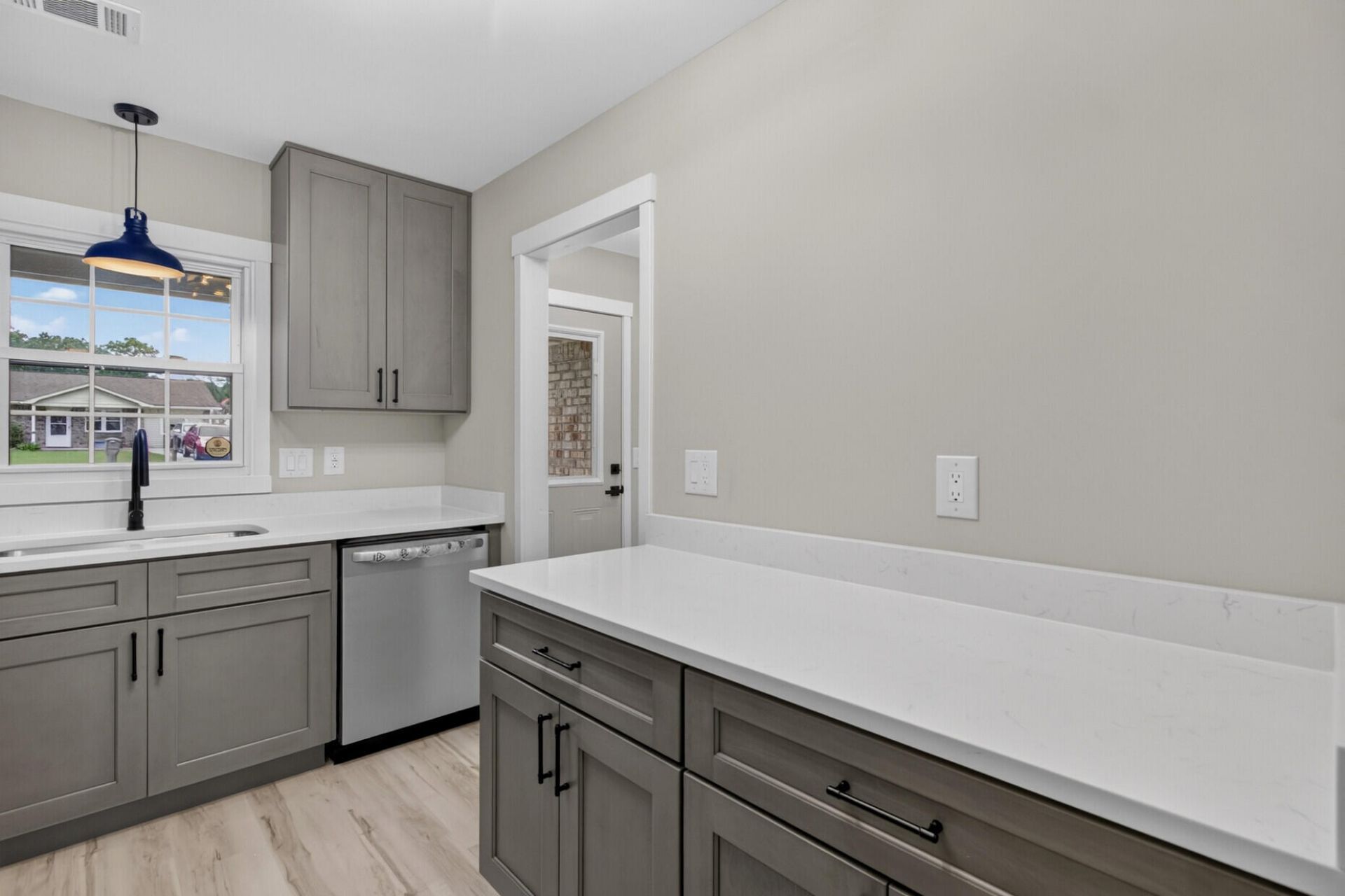 118 Highland Avenue Photo 12