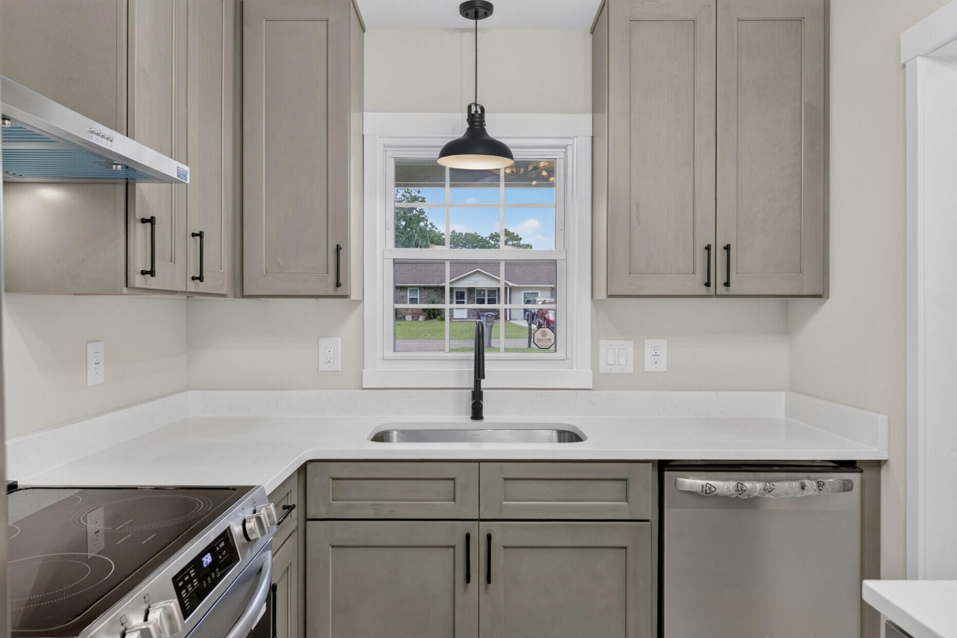 118 Highland Avenue Photo 13