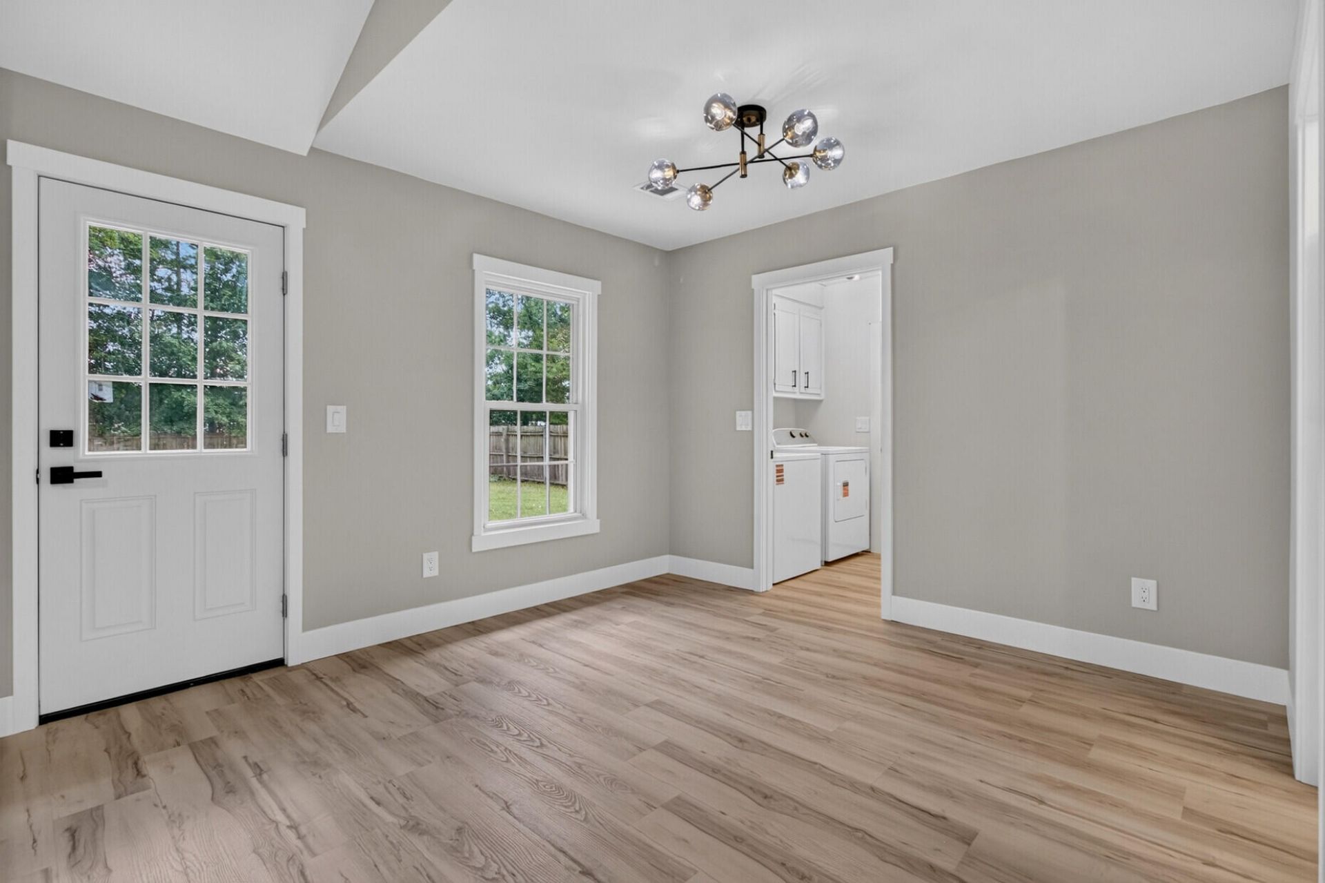 118 Highland Avenue Photo 4