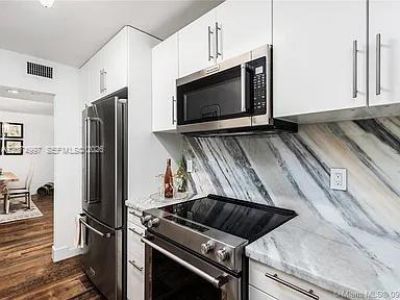 2625 Collins Ave, Unit 212, Miami Beach, FL 33140 Photo