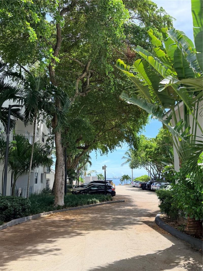 700 NE 63rd St , Unit D201, Miami, FL 33138 Photo