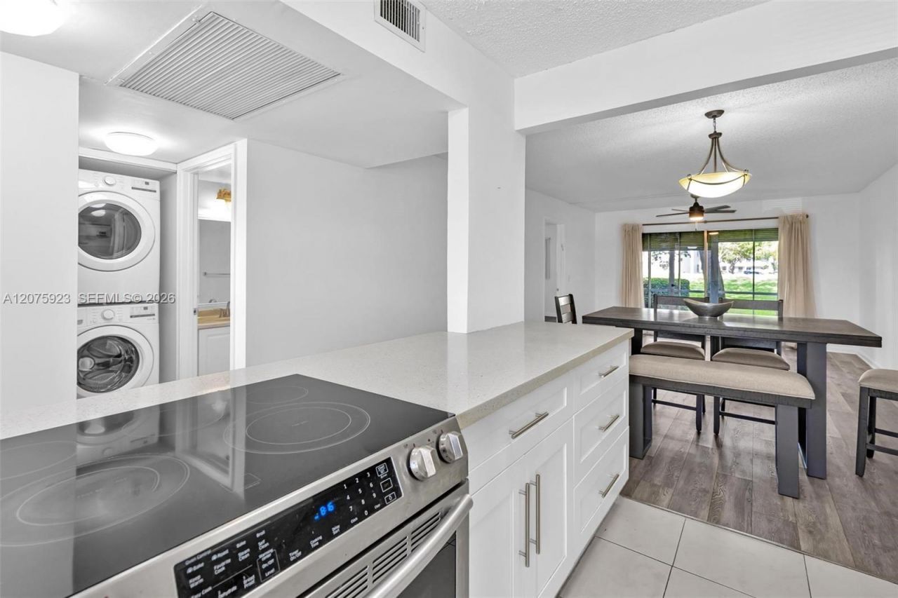 1300 SW 124th Ter , Unit 105P, Pembroke Pines, FL 33027 Photo