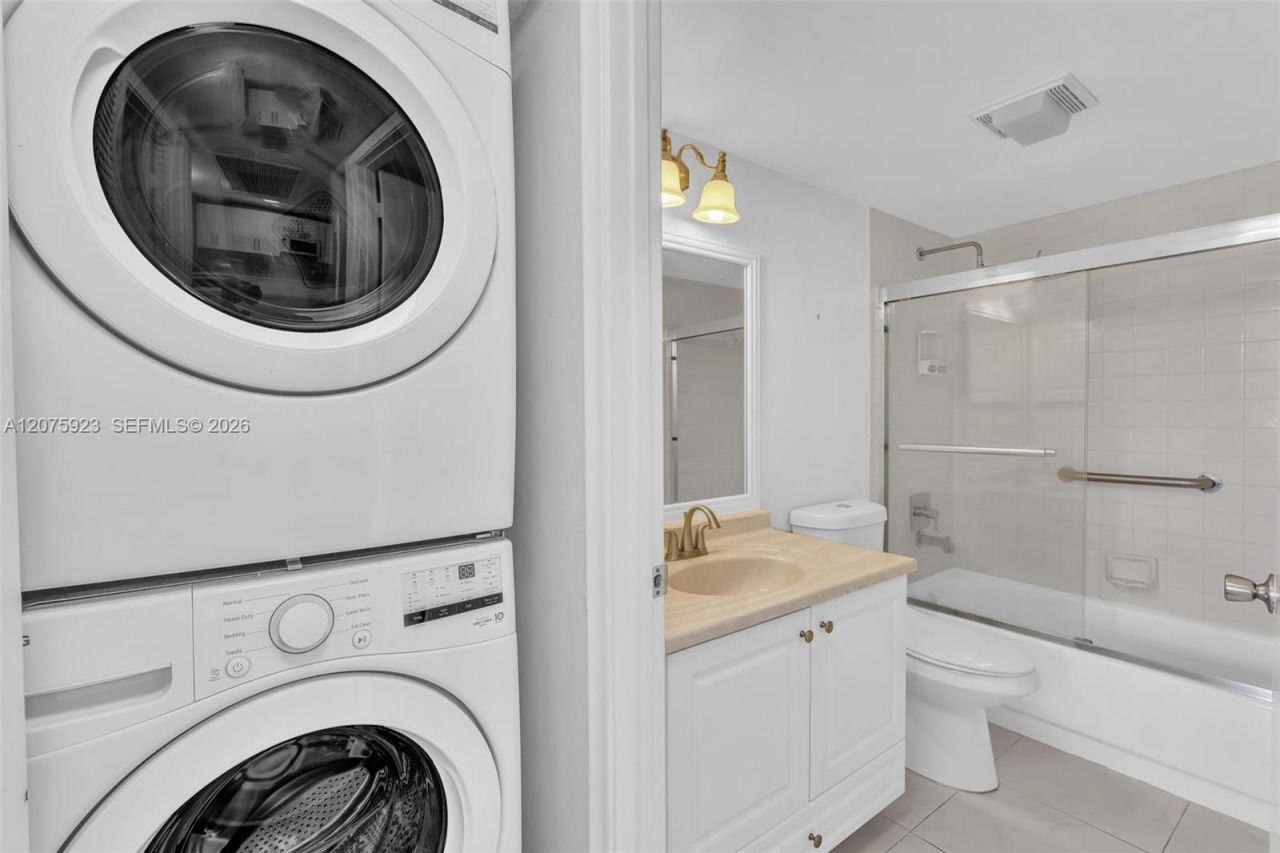 1300 SW 124th Ter , Unit 105P, Pembroke Pines, FL 33027 Photo