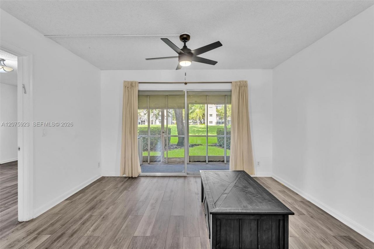 1300 SW 124th Ter , Unit 105P, Pembroke Pines, FL 33027 Photo