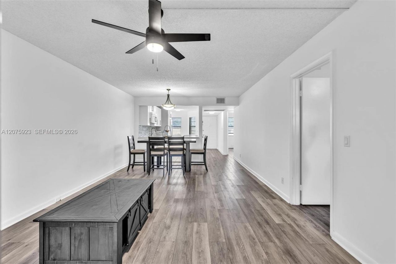 1300 SW 124th Ter , Unit 105P, Pembroke Pines, FL 33027 Photo