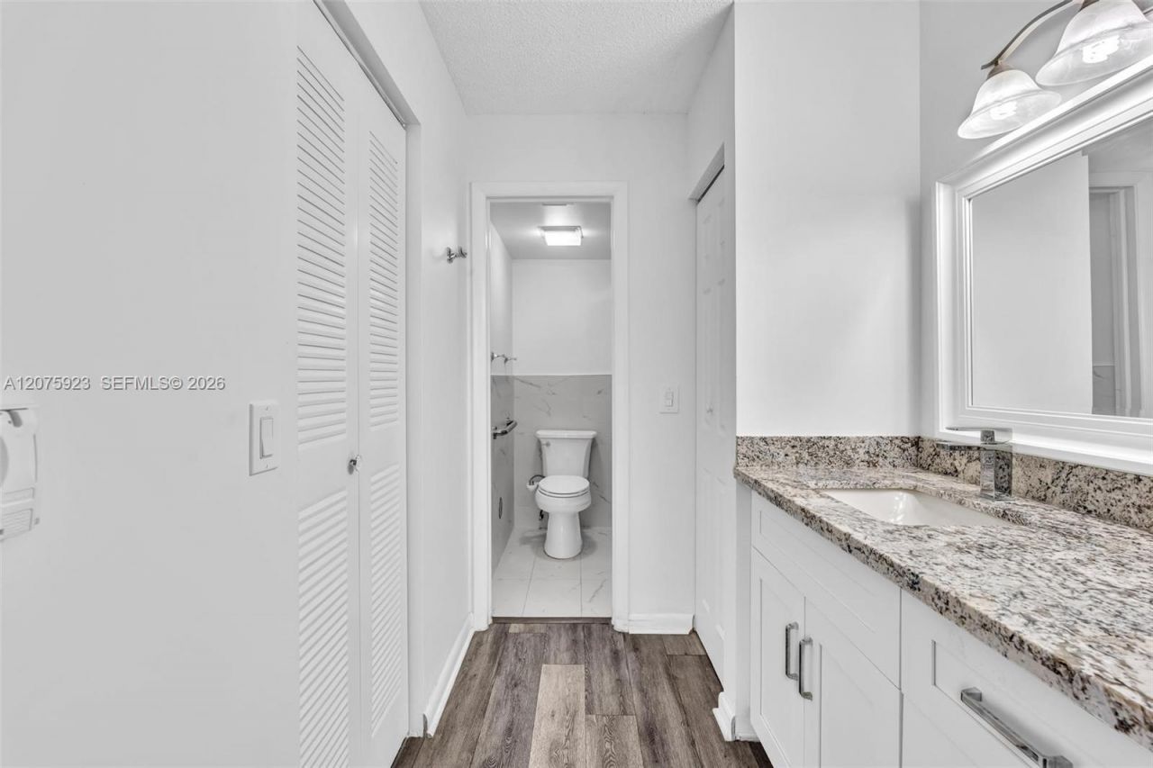 1300 SW 124th Ter , Unit 105P, Pembroke Pines, FL 33027 Photo