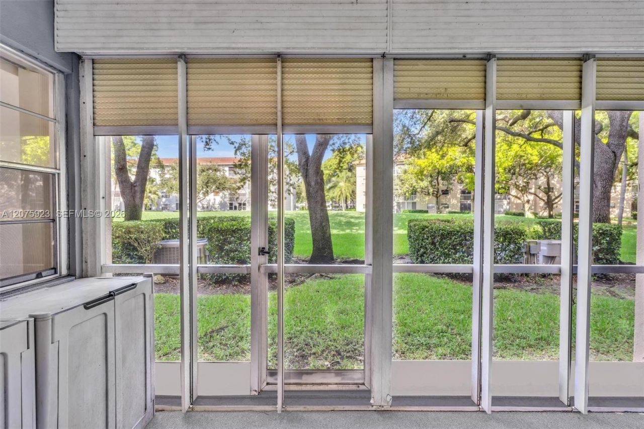 1300 SW 124th Ter , Unit 105P, Pembroke Pines, FL 33027 Photo