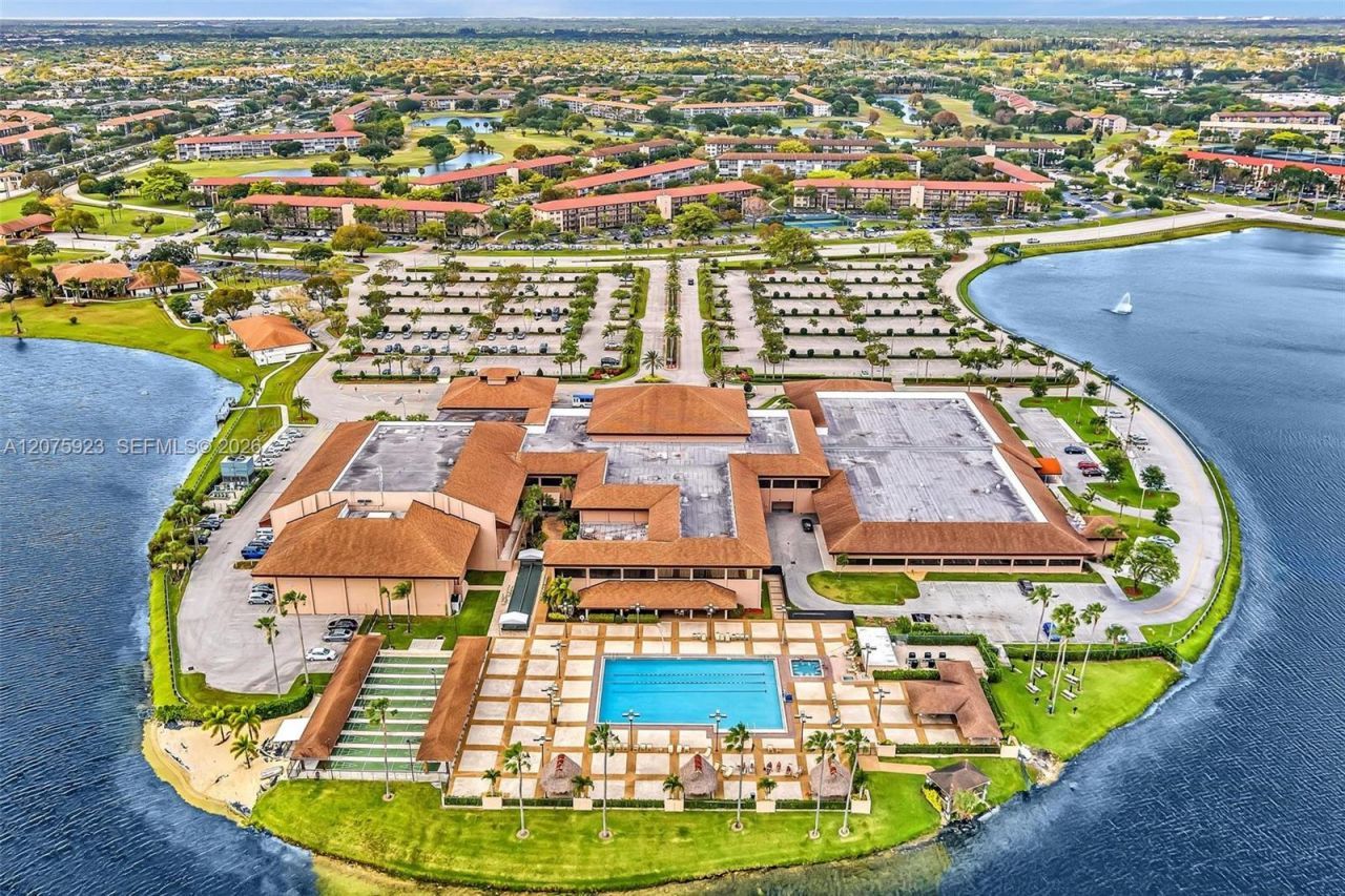 1300 SW 124th Ter , Unit 105P, Pembroke Pines, FL 33027 Photo