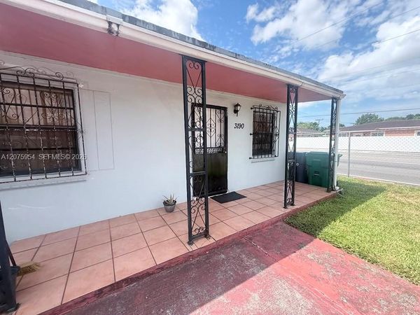 3190 NW 97th St , Miami, FL 33147