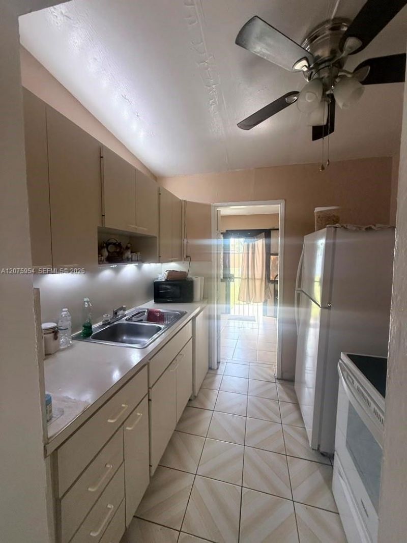 3190 NW 97th St , Miami, FL 33147 Photo