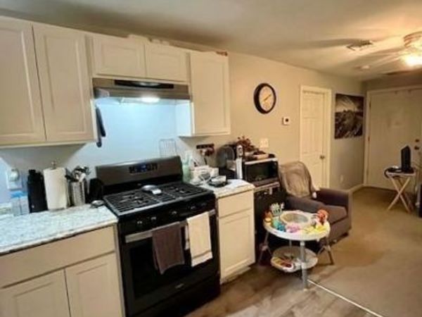 468 Linden Street 3, Unit # 3, Fall River, MA 02720