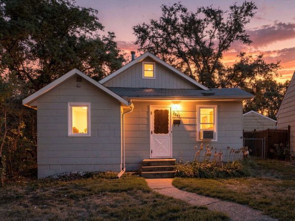 2841 Blackstone Avenue , Saint Louis Park, MN 55416