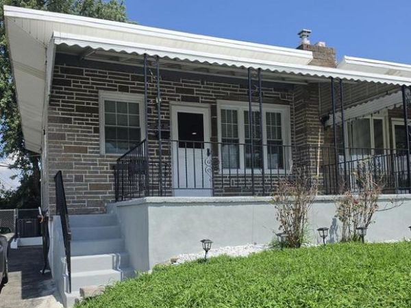 208 HOFFMAN ROAD , RIDLEY PARK, PA 19078