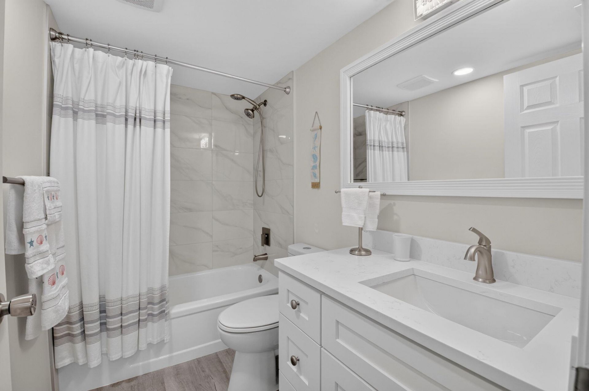 23249 Barwood Lane N, Unit 305, Boca Raton, FL 33428 Photo