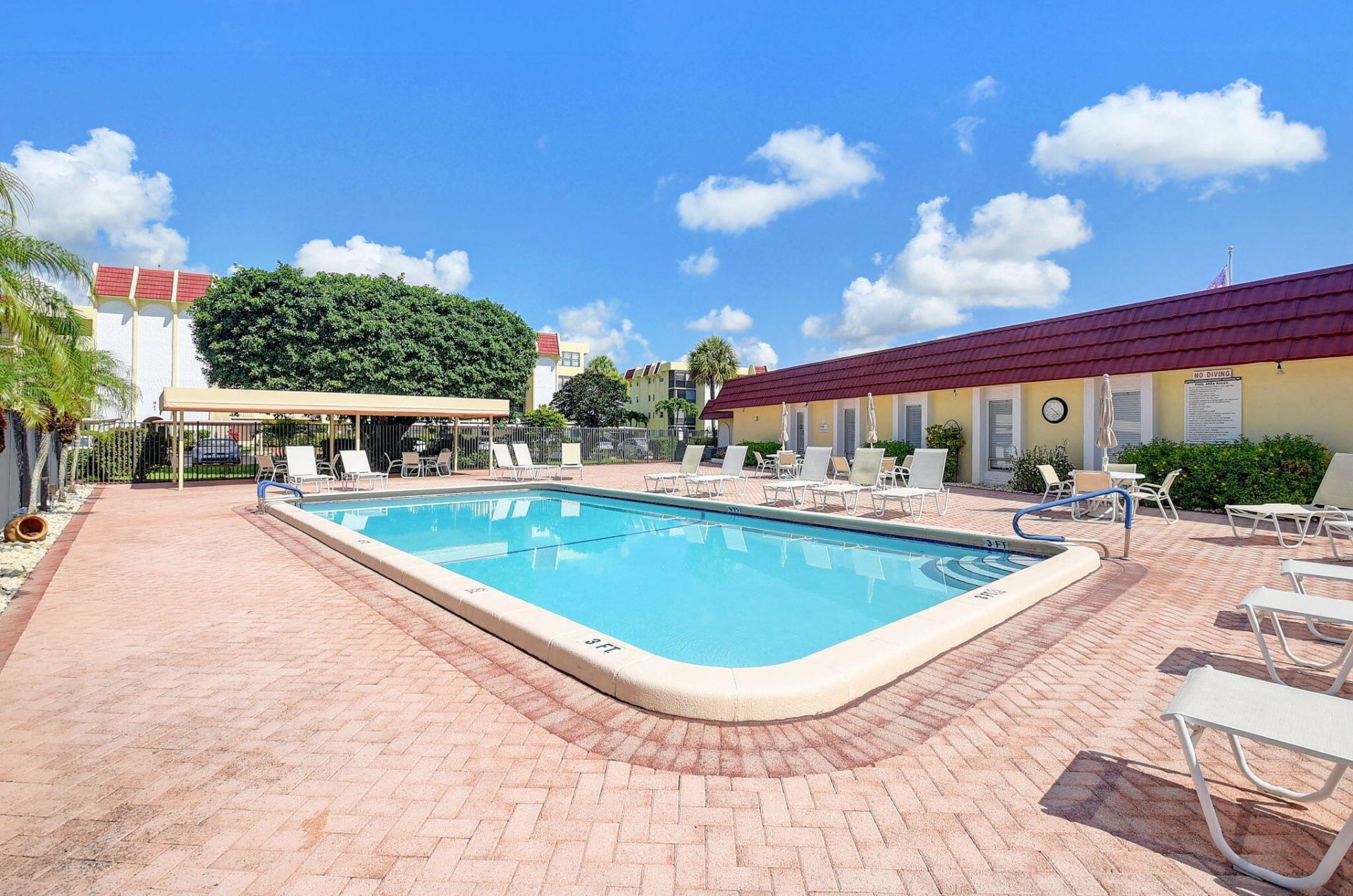 23249 Barwood Lane N, Unit 305, Boca Raton, FL 33428 Photo