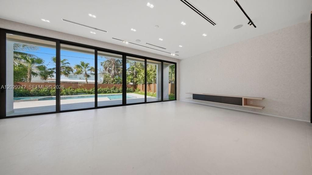 3318 NE 16th Place, Fort Lauderdale, FL 33305 Photo