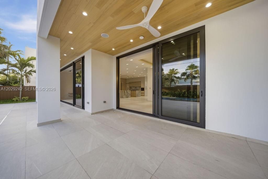 3318 NE 16th Place, Fort Lauderdale, FL 33305 Photo