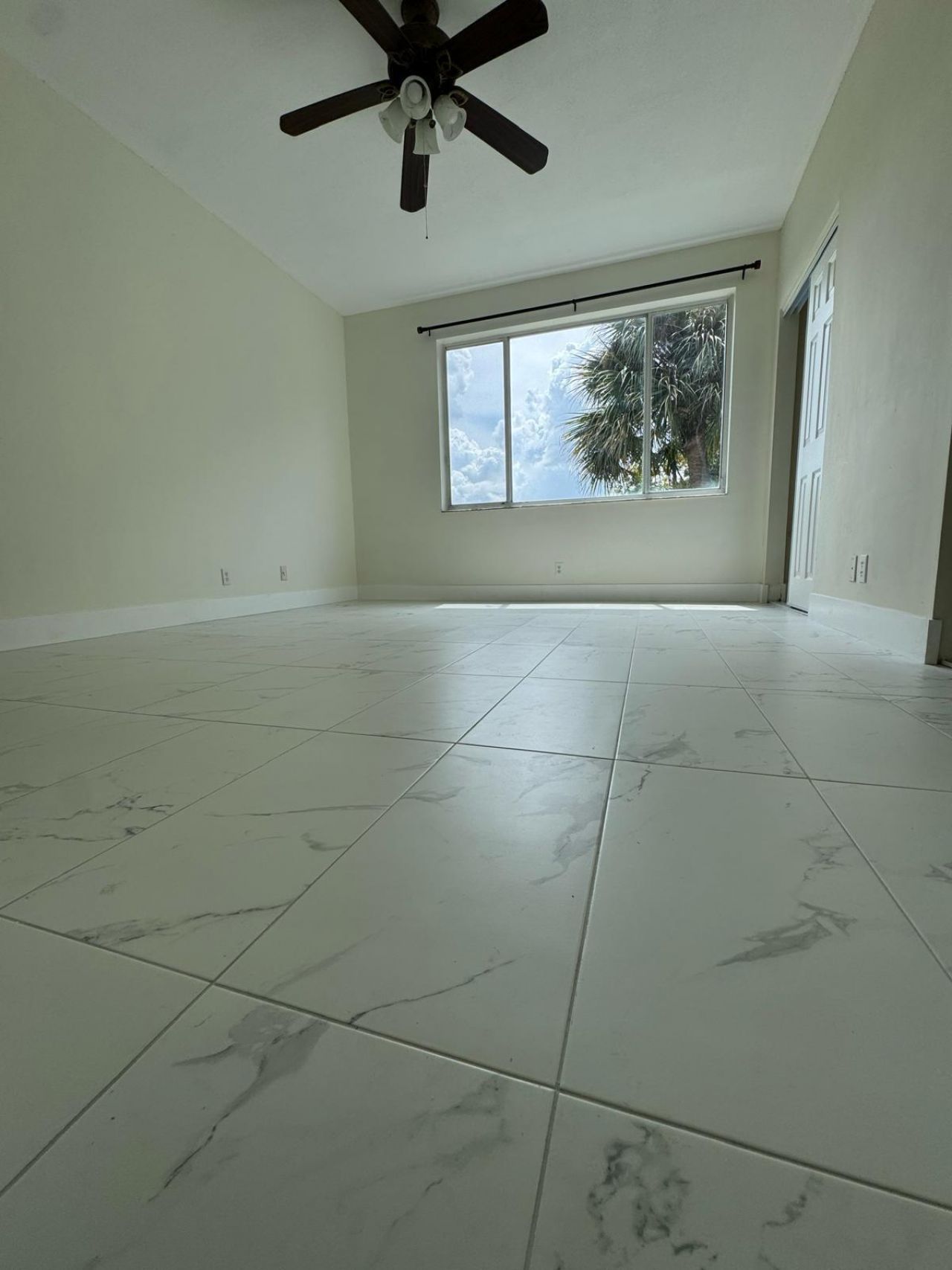 5444 Jubilee Way, Unit 216, Margate, FL 33063 Photo