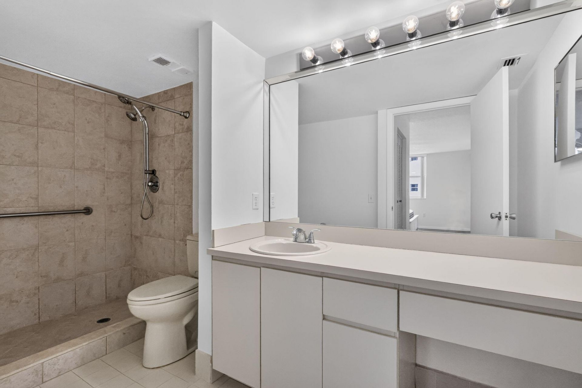 5936 Morningstar Circle, Unit 205, Delray Beach, FL 33484 Photo