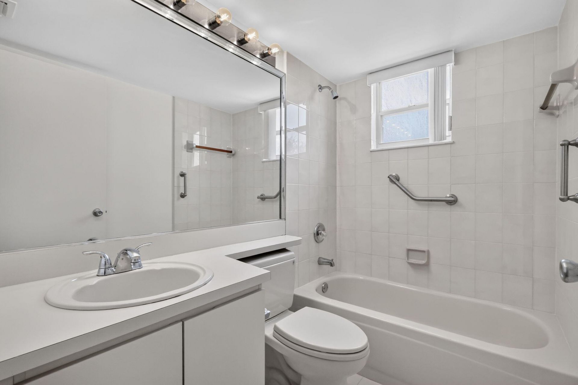 5936 Morningstar Circle, Unit 205, Delray Beach, FL 33484 Photo