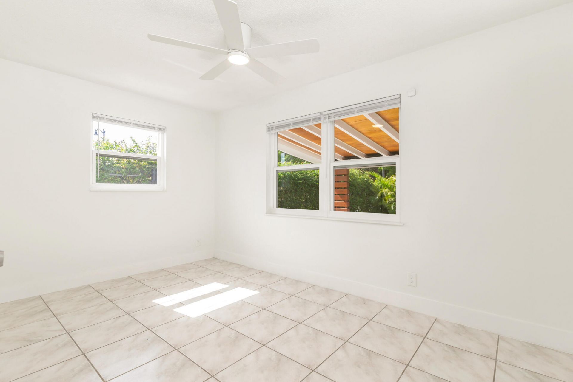 411 Summa Street, West Palm Beach, FL 33405 Photo